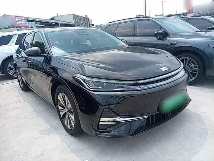 Geely Galaxy A7 EM