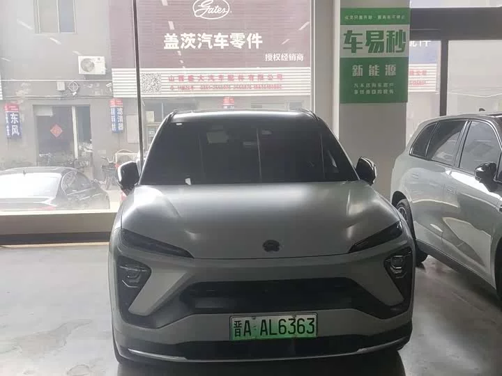 NIO ES6