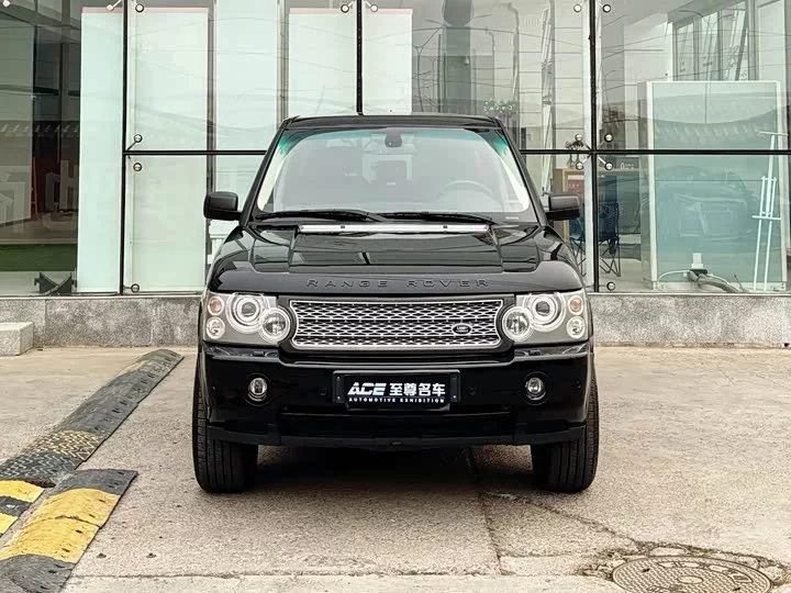 Land Rover range rover