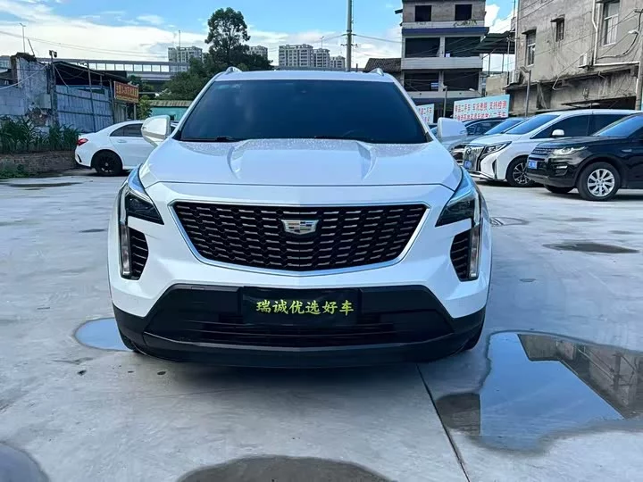 Cadillac XT4