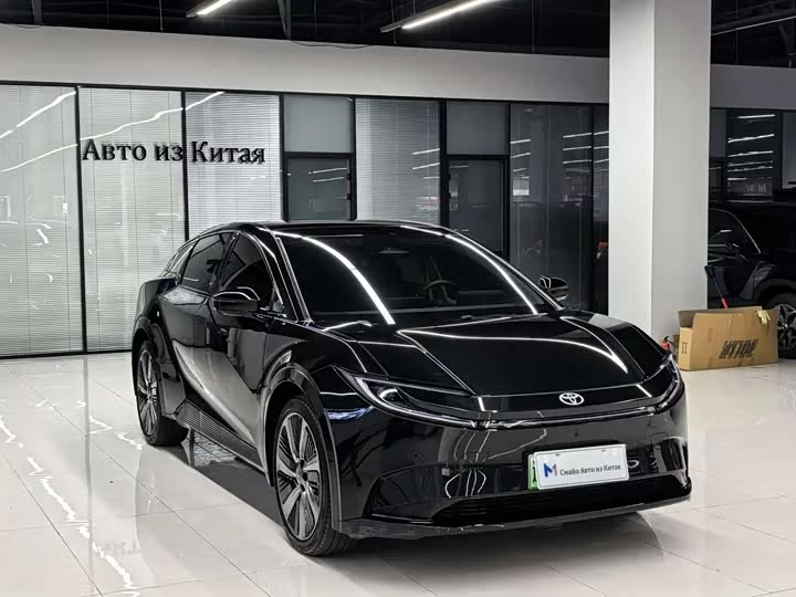 Toyota bZ5