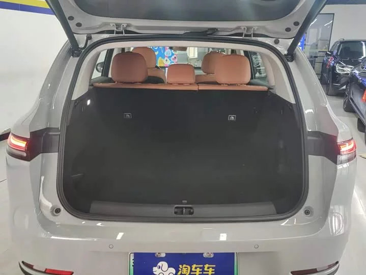 Leapmotor Zero running C10