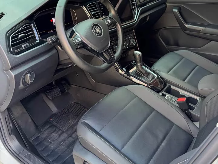 Volkswagen T-ROC Tange