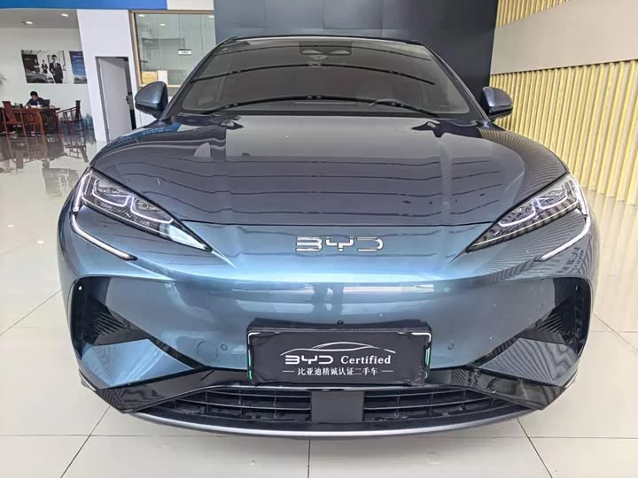 BYD Sea Lion 07 EV
