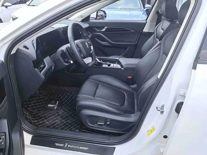 FAW Besturn B70