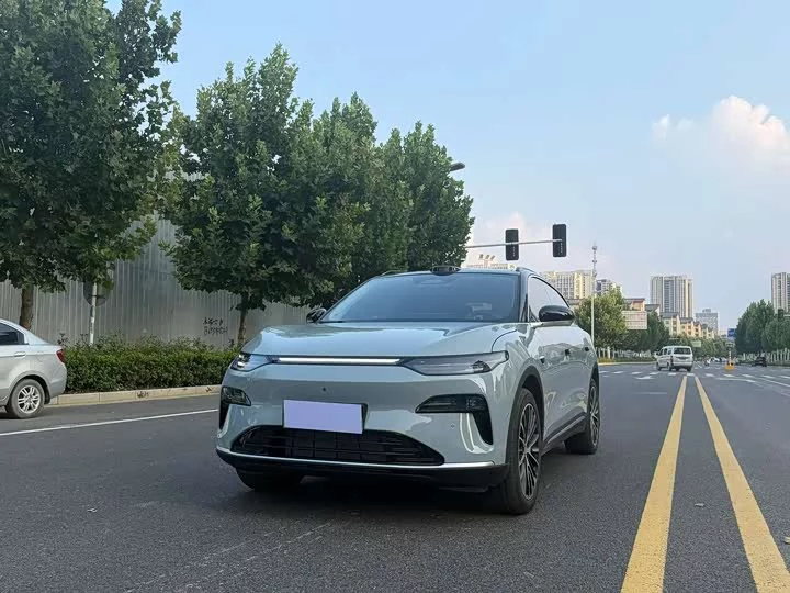 Leapmotor Zero running C11