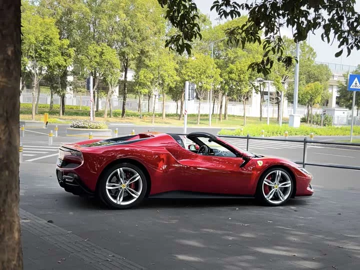 ferrari 296
