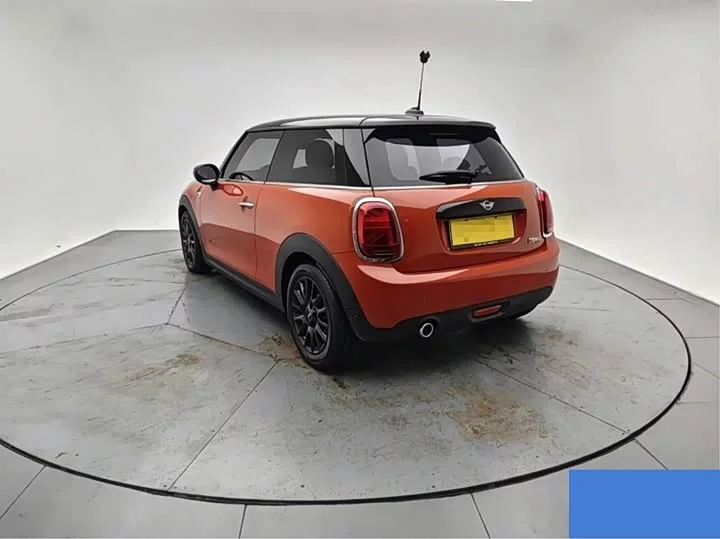 MINI 