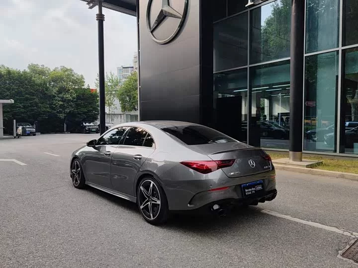 Mercedes-Benz CLA AMG