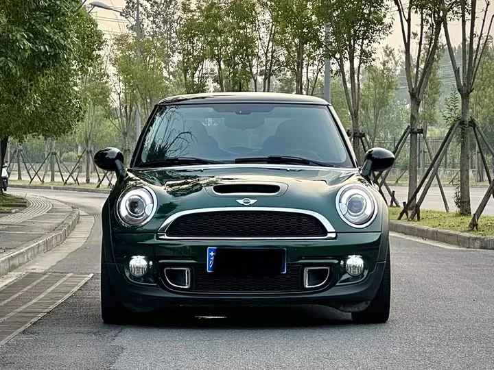 MINI 