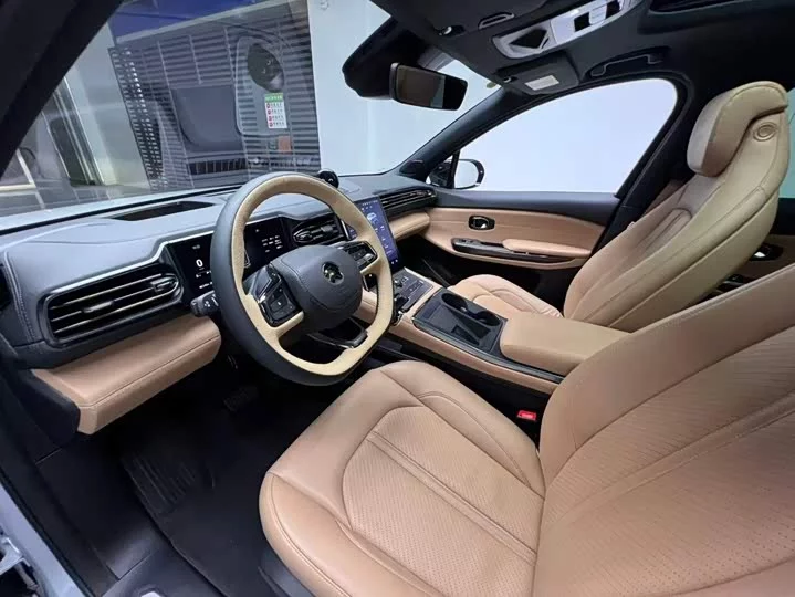 NIO ES6