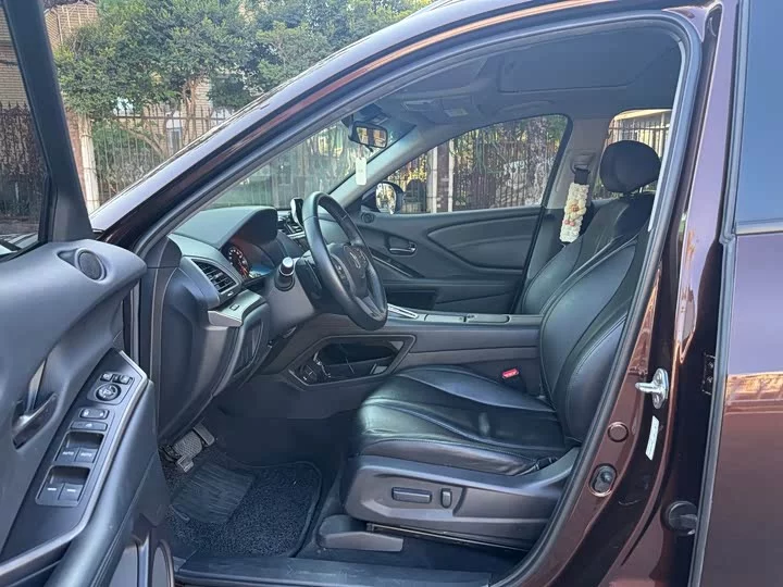 Acura CDX