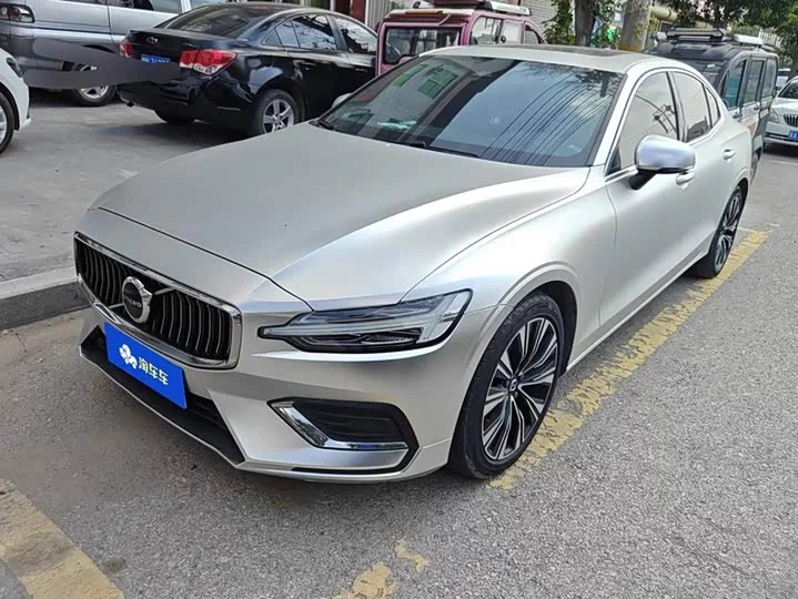 Volvo S60