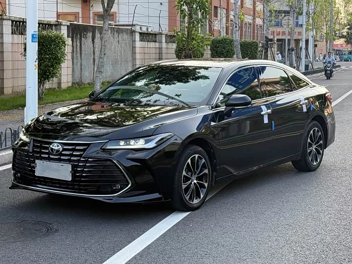 Toyota asian dragon