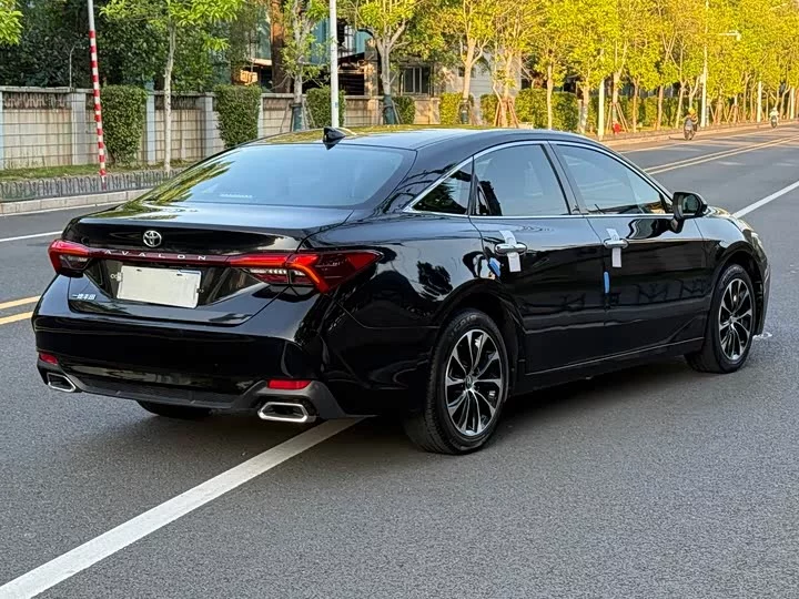 Toyota asian dragon