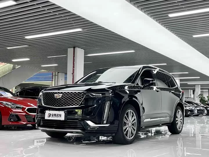 Cadillac XT6
