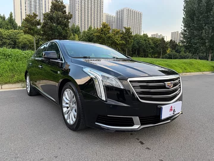 Cadillac XTS