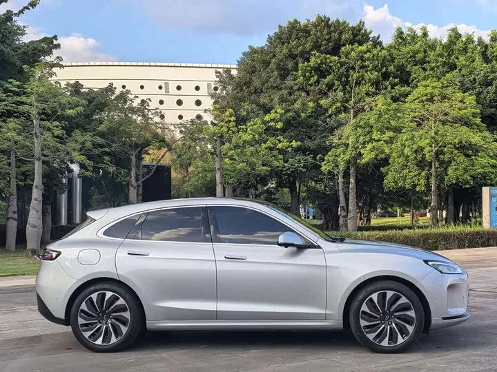 AITO Question Wenjie M5