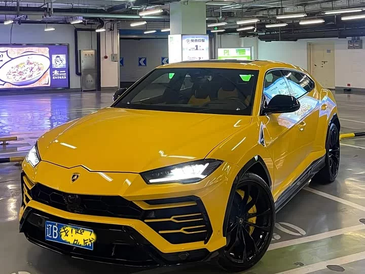 Lamborghini Urus