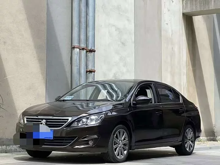 Peugeot 408