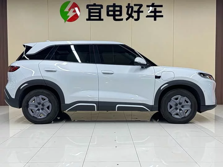 BYD Yuan UP