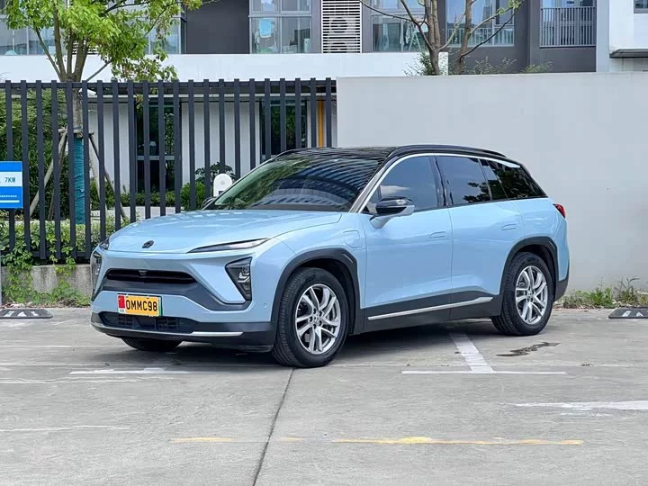 NIO ES6