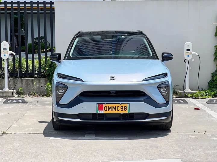 NIO ES6