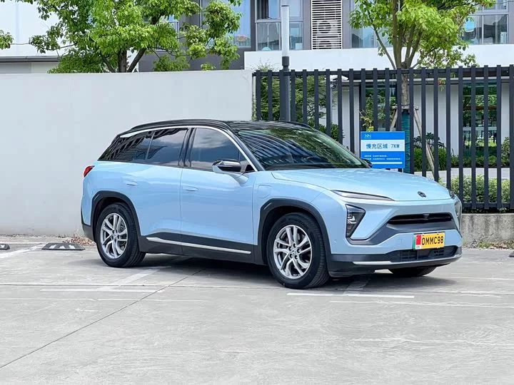 NIO ES6