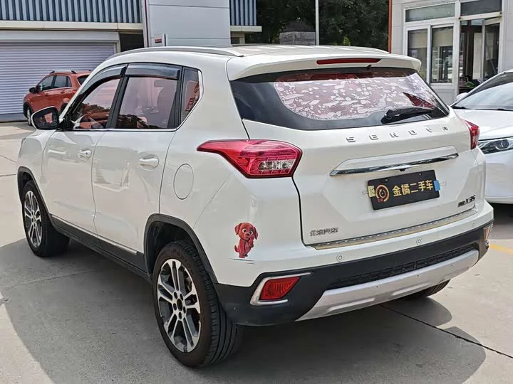 BAIC Shenbao X35