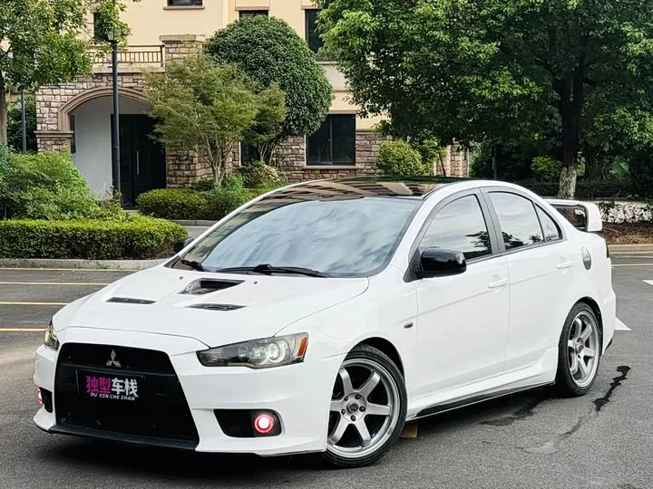 Mitsubishi Winged God