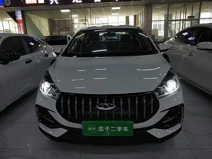 Chery Arrizo 5