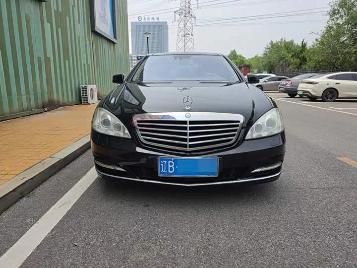 Mercedes-Benz S class