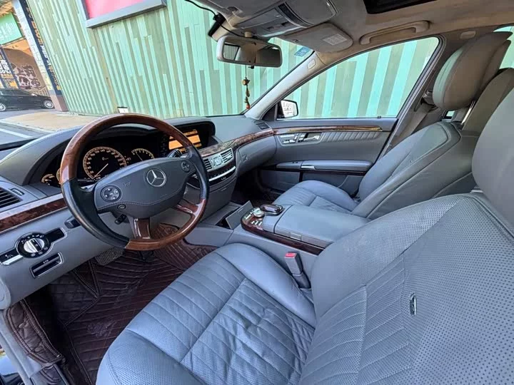 Mercedes-Benz S class