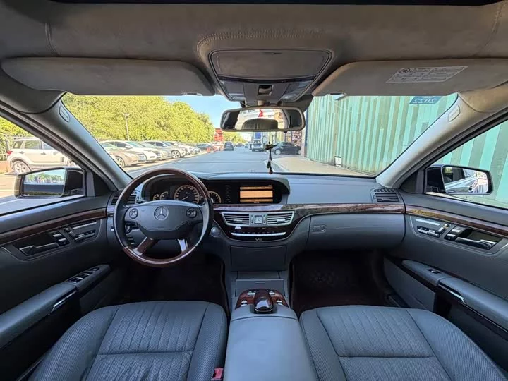 Mercedes-Benz S class