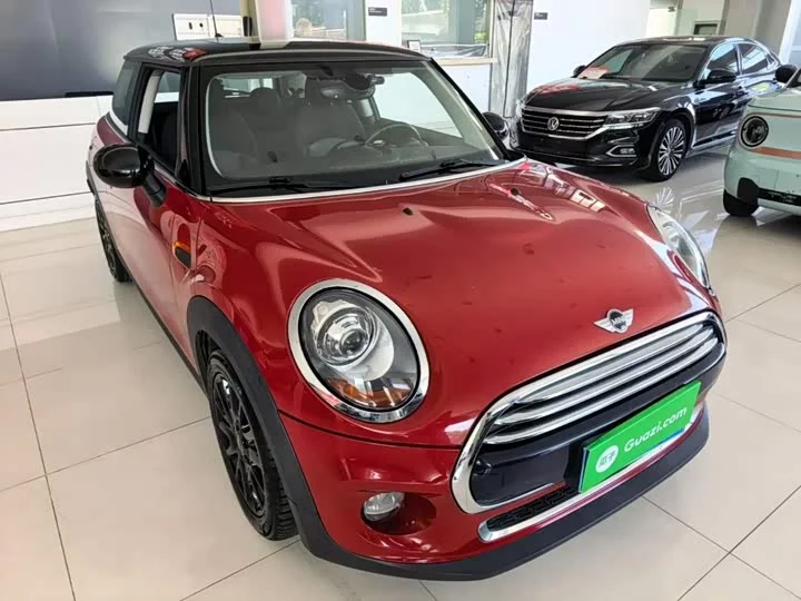 MINI 