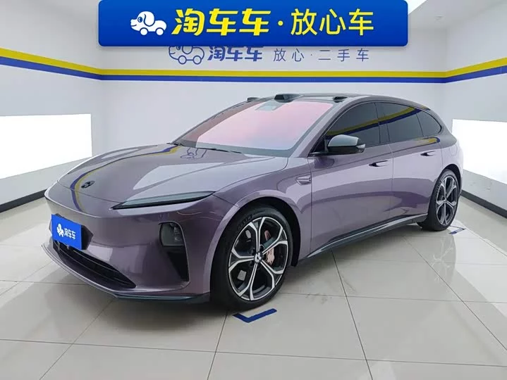 NIO ET5T