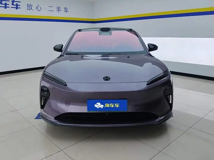 NIO ET5T