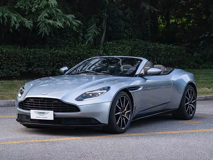Aston Martin DB11