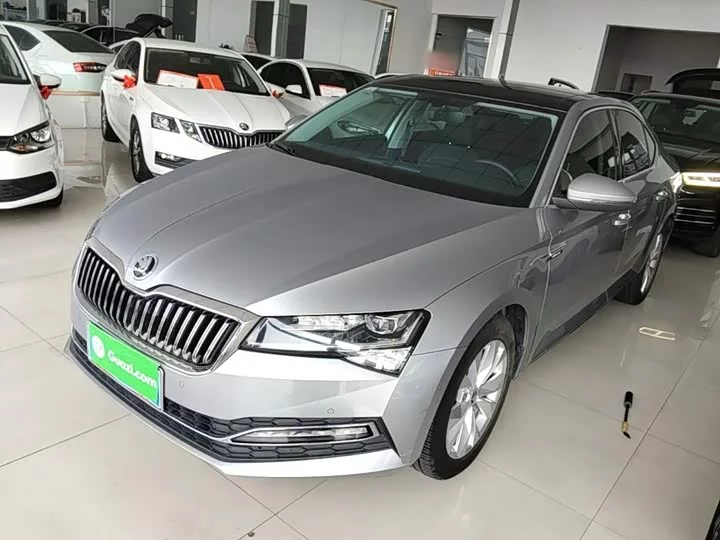 Skoda SuperB