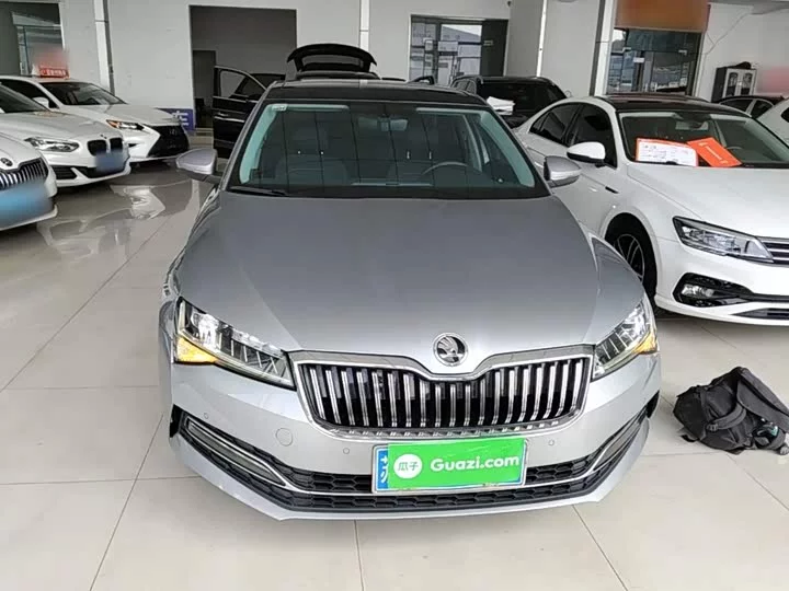 Skoda SuperB