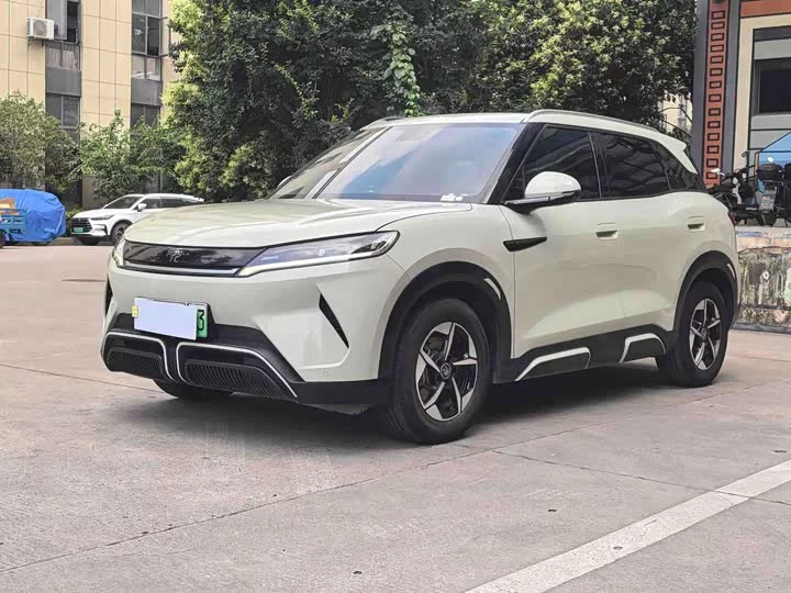 BYD Yuan UP