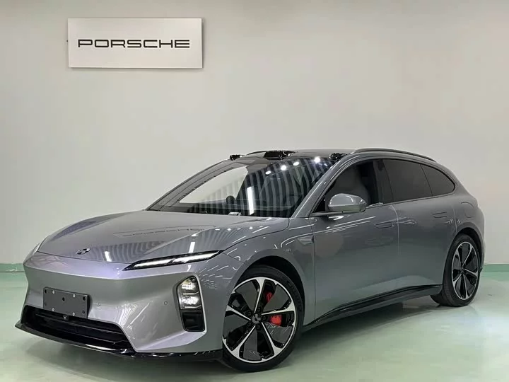 NIO ET5T