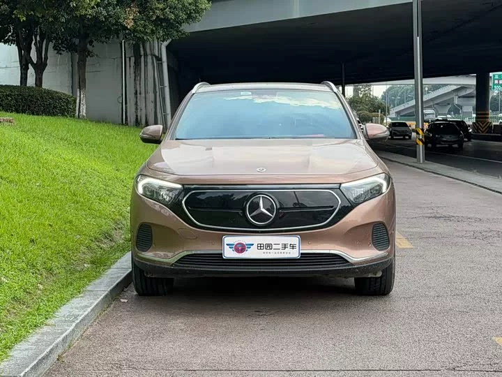 Mercedes-Benz EQA