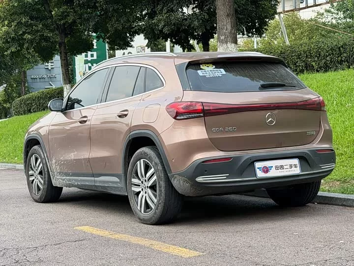 Mercedes-Benz EQA