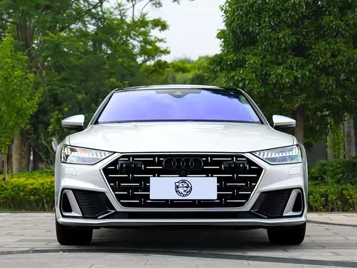 Audi A7L
