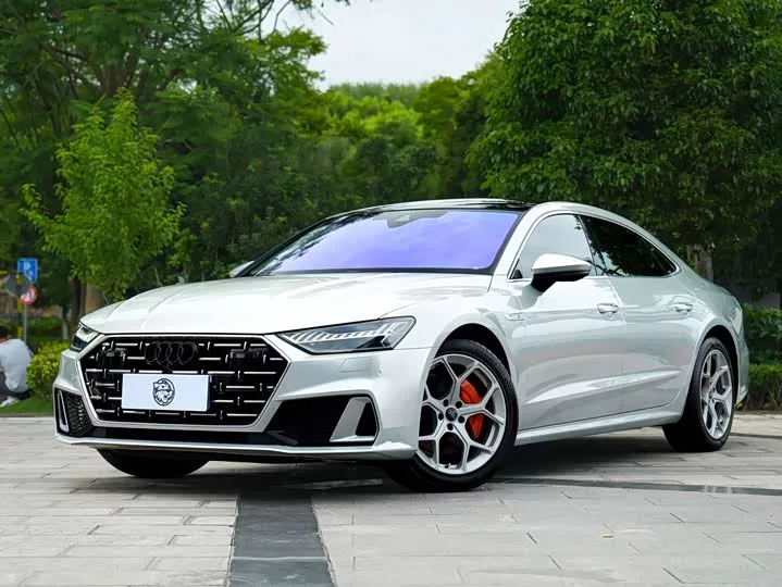 Audi A7L