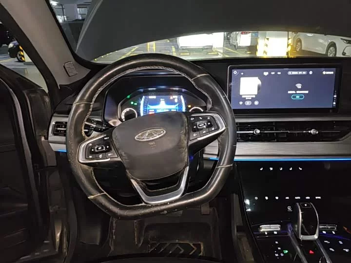 Chery Tiggo 8