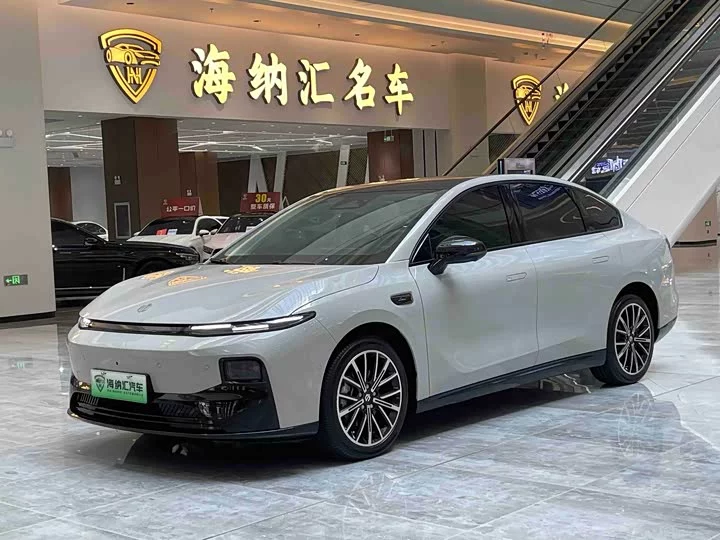 Leapmotor Leap running B01