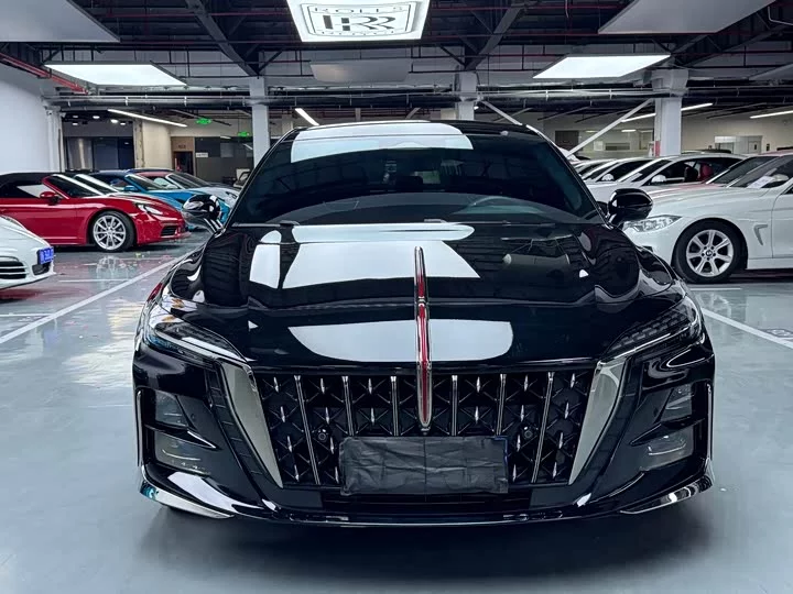 Hongqi H6