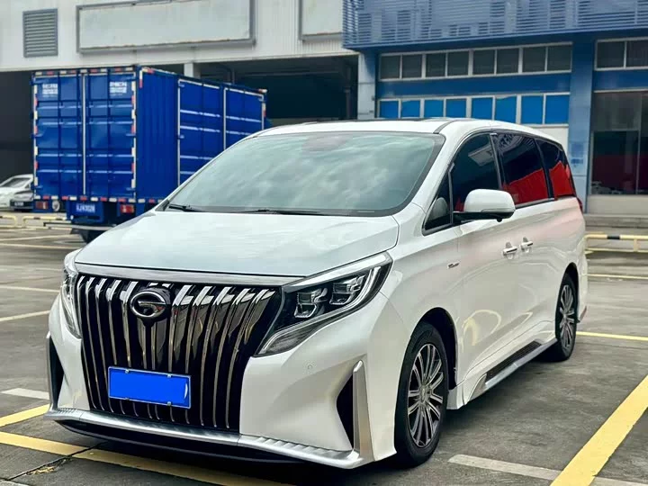 GAC Trumpchi M8